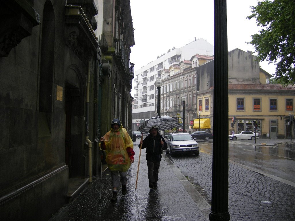 Salida de Oporto con mucha lluvia