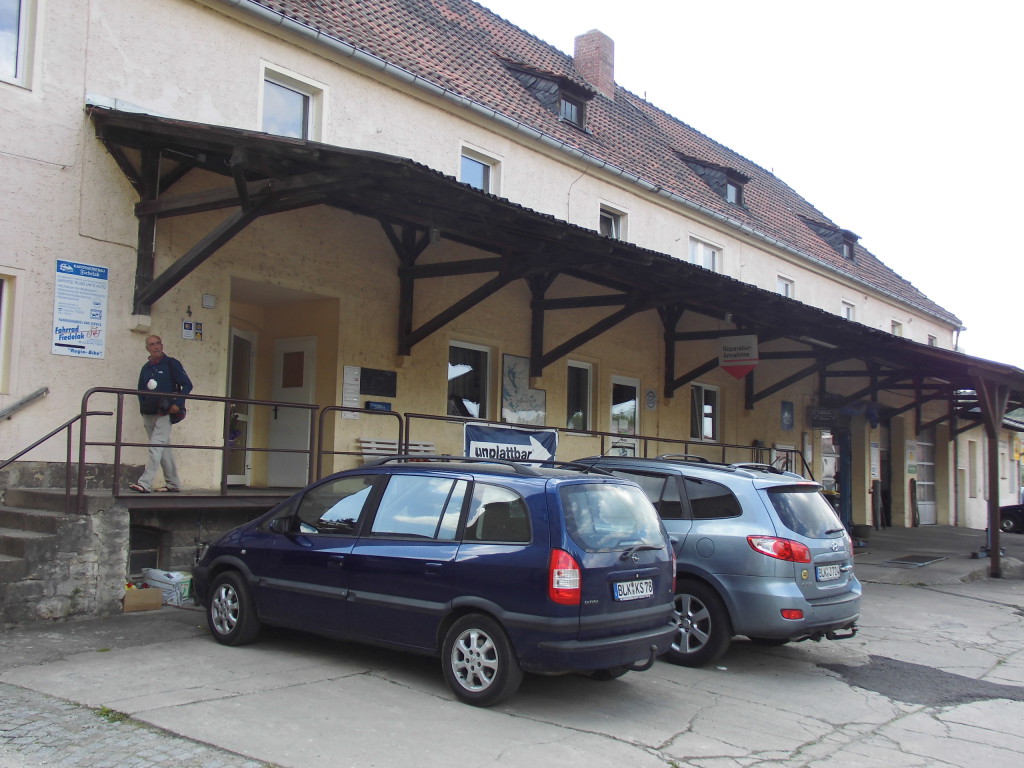 Nuestro albergue en Freyburh Nuestro albergue en Freyburh