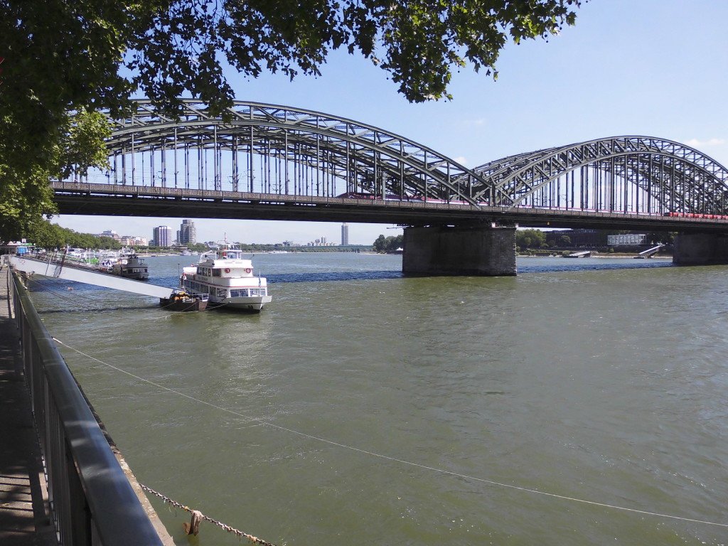Puente sobre el Rin