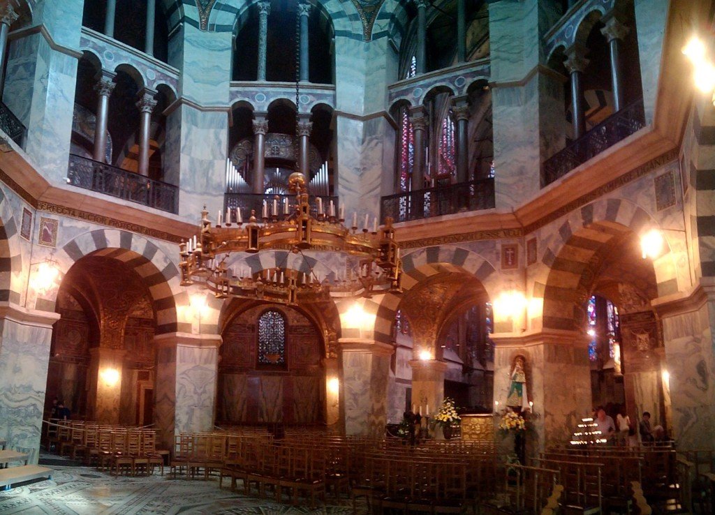 Realmente es bonita la catedral de Aquisgrán