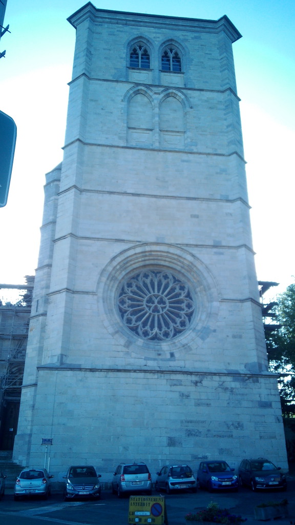 Torre de la Colegiata de Huy Torre de la Colegiata de Huy