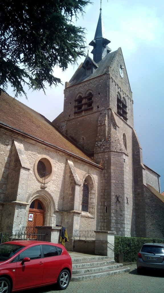 Iglesia de San Pedro, en Angerville