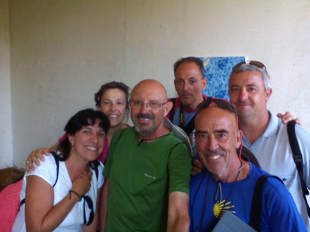 Con estos amigos asturianos, de Caldás