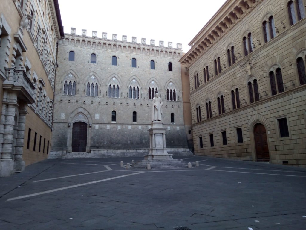 Palacio Salimbeni, Siena