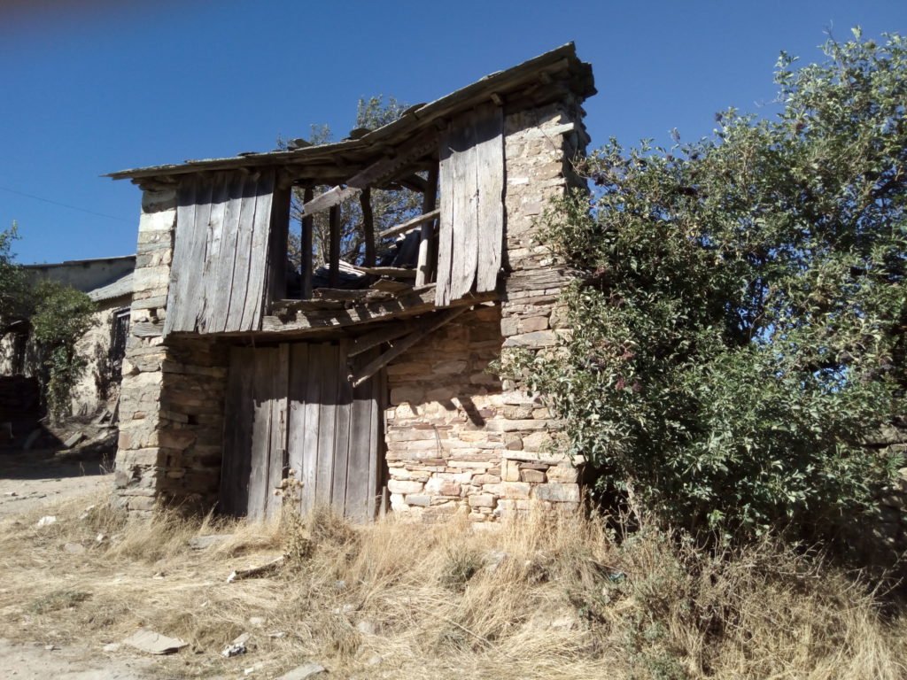 Casa en ruinas en Fondebadón