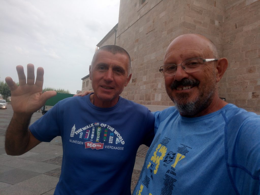 Con Eugenio, peregrino italiano.
