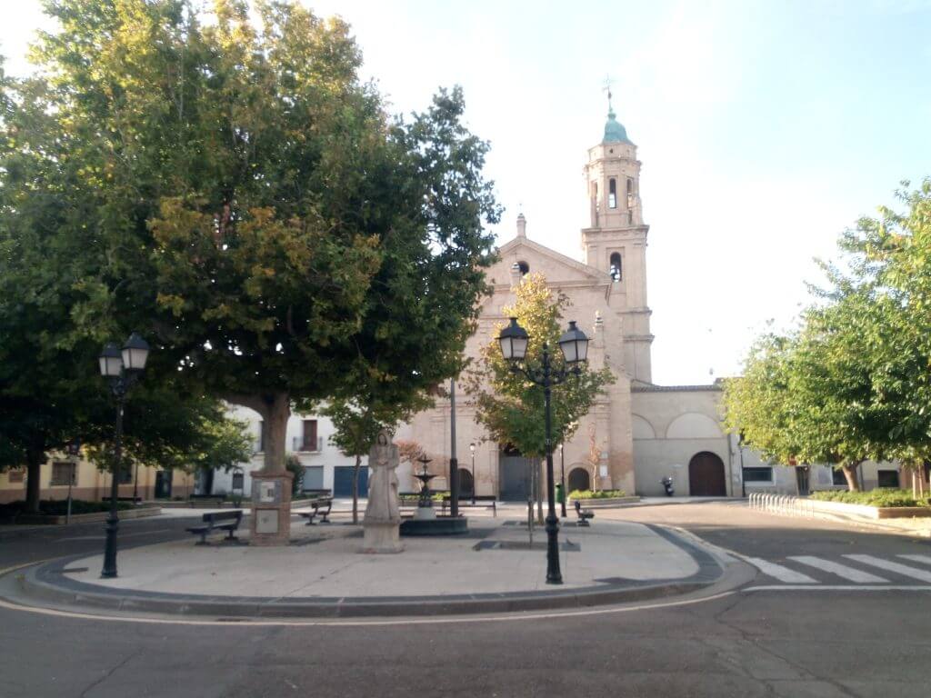 Plaza e iglesia de la Cartuja de la Concepción, o Cartuja Baja
