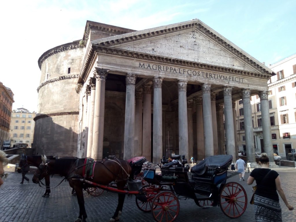 El Pantheon. Roma