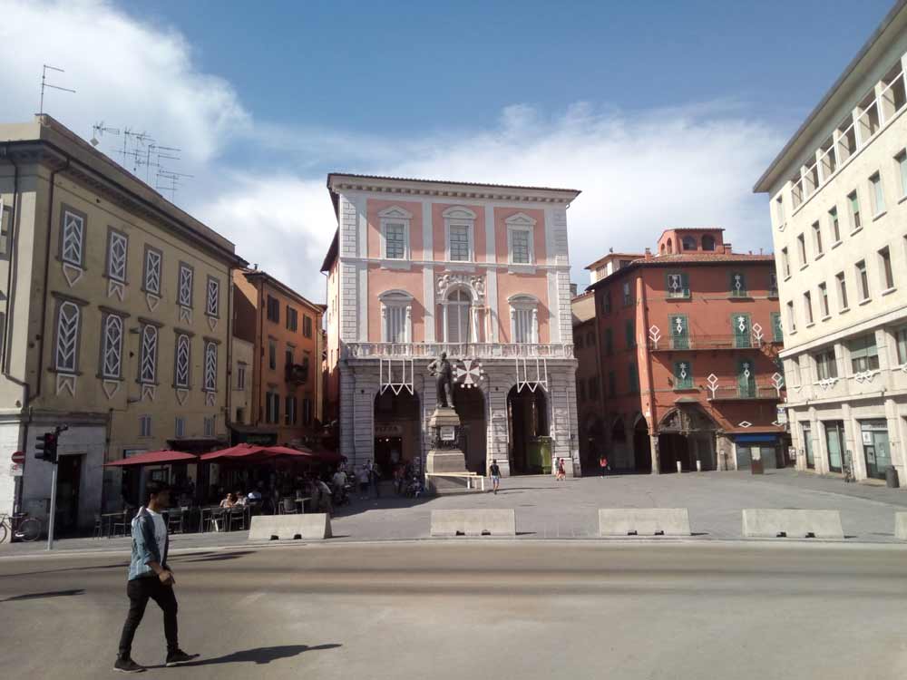 Piazza Garibaldi, Pisa