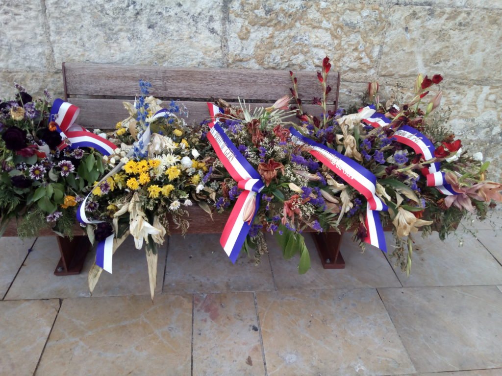 Arreglos florales del día de la República Francesa