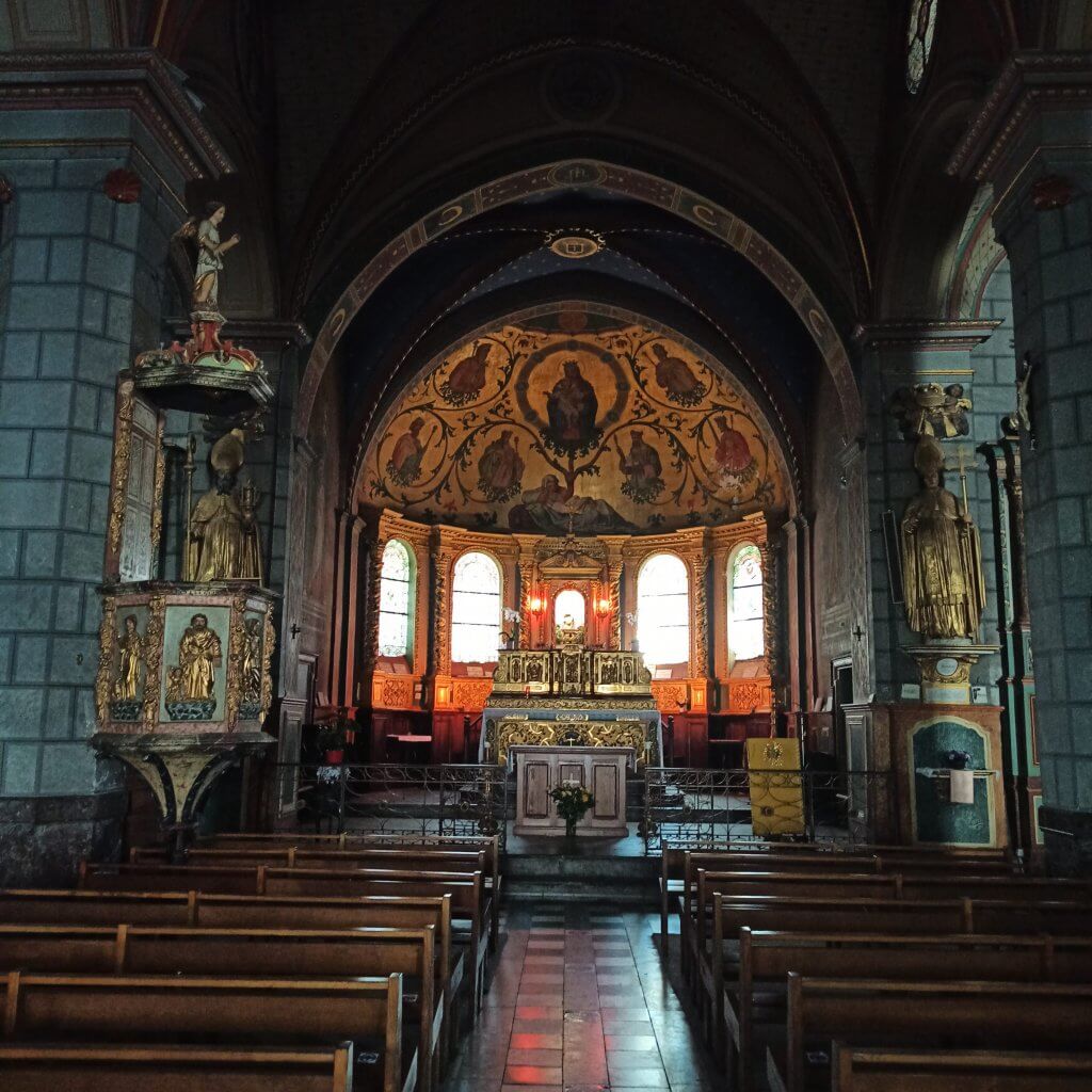 Interior de la Iglesia de Sarrance